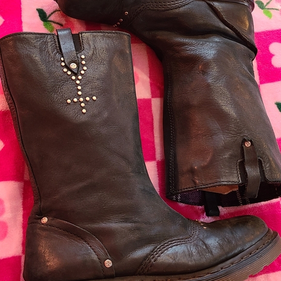 Dr. Martens Alexia mid-calf black leather studded boots - Picture 2 of 9